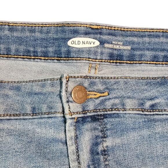Old Navy S/5526691 Vanessa High Rise Distressed Cuffed Denim Jean Shorts Sz 16 - Picture 5 of 9